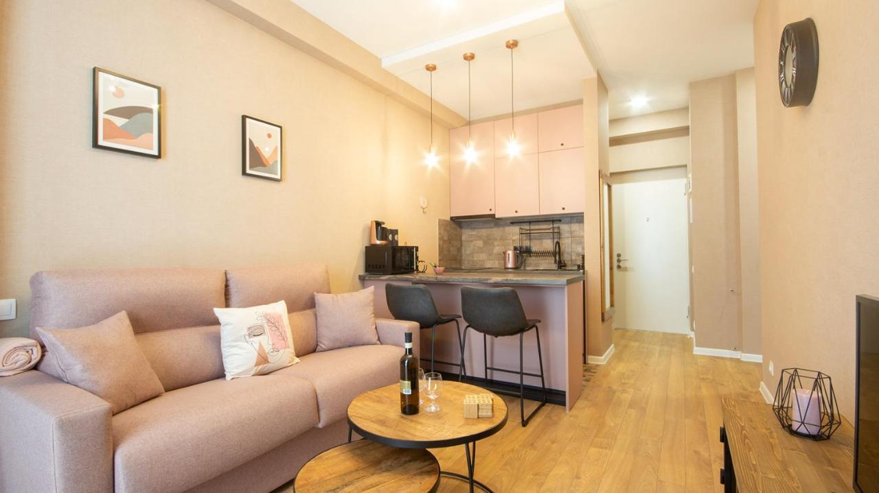Apartment Krtsanisi 21 Tbilisi Bagian luar foto