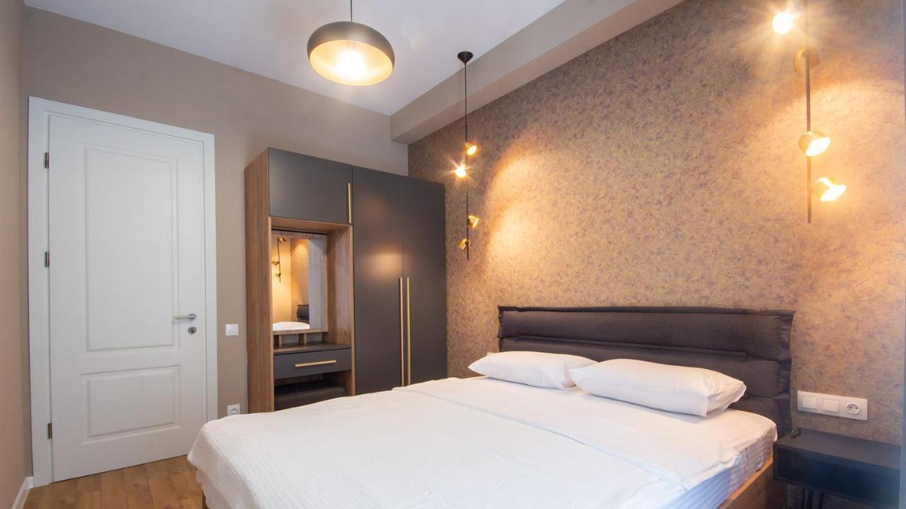 Apartment Krtsanisi 21 Tbilisi Bagian luar foto