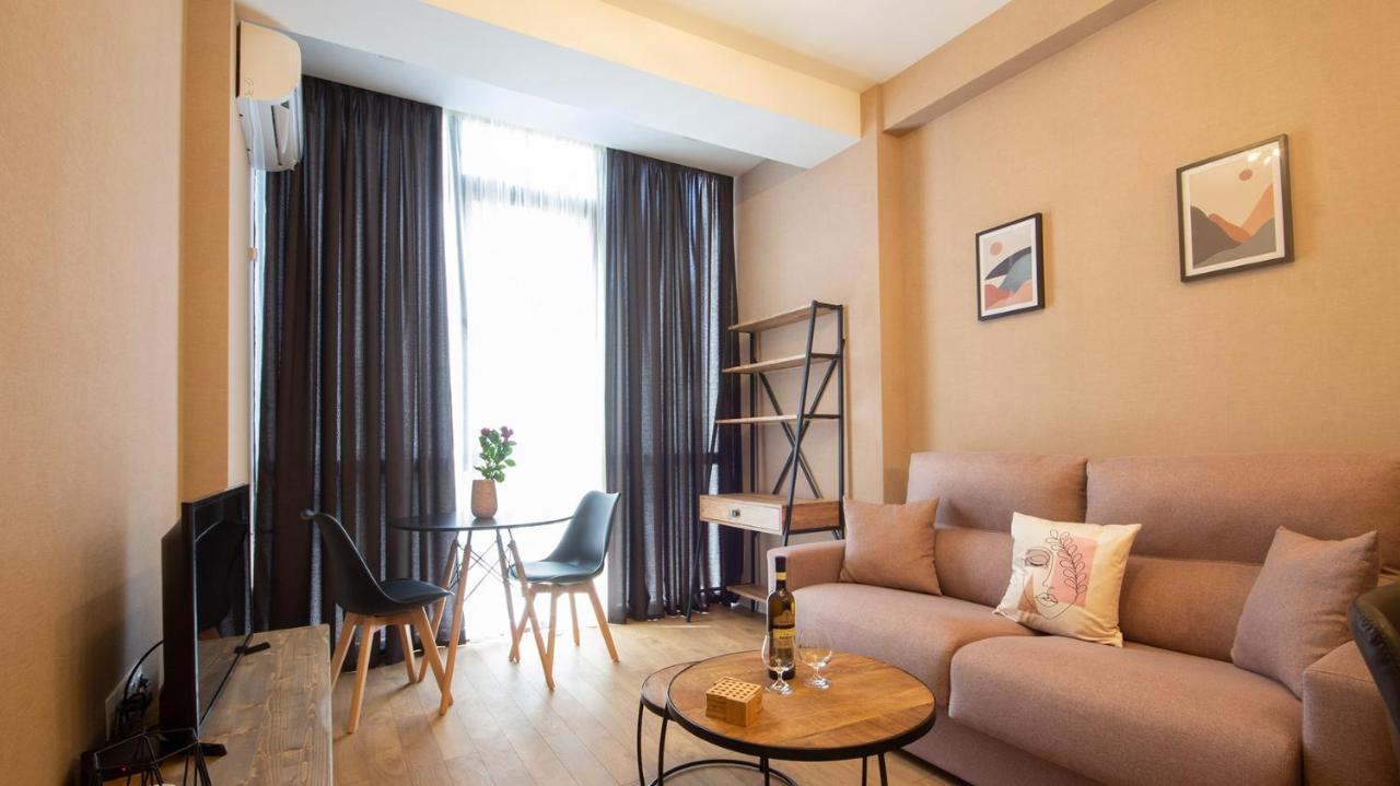 Apartment Krtsanisi 21 Tbilisi Bagian luar foto